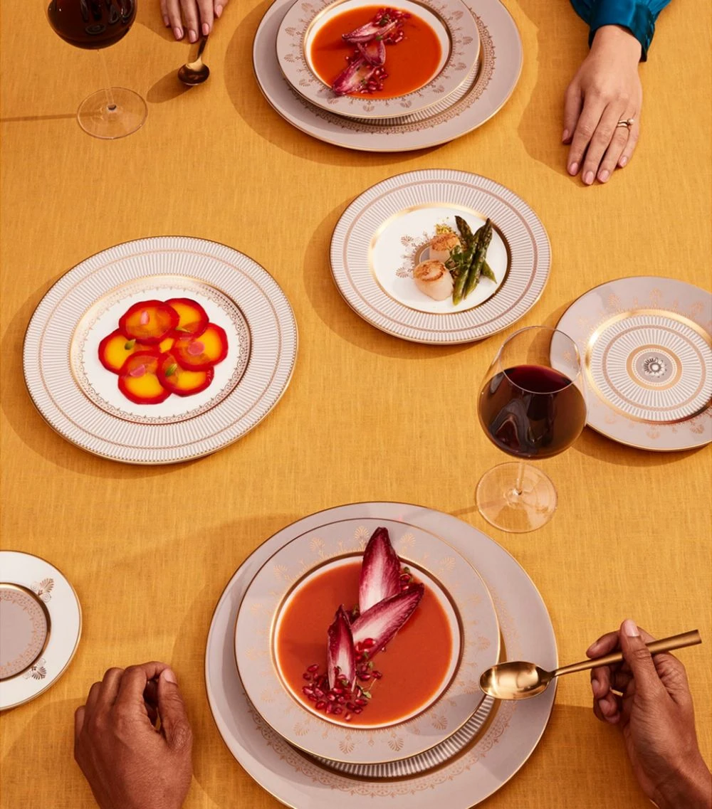 Wedgwood Anthemion Grey Plate (27.5cm) Plates - Image 2