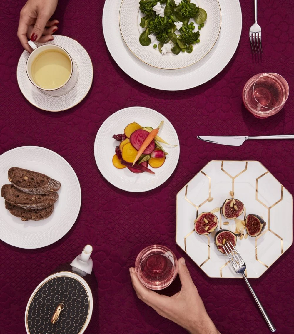 Wedgwood Arris Octagonal Plate (23cm) WHITE Serving Plates - Image 2