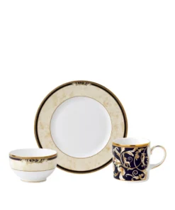 Wedgwood Cornucopia 3-Piece Dining Set BLUE Plates