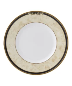 Wedgwood Cornucopia Plate (23cm) IVORY/NAVY Plates