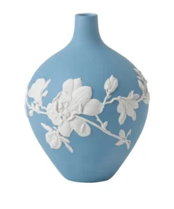 Wedgwood Magnolia Bud Vase (14cm) BLUE Vases