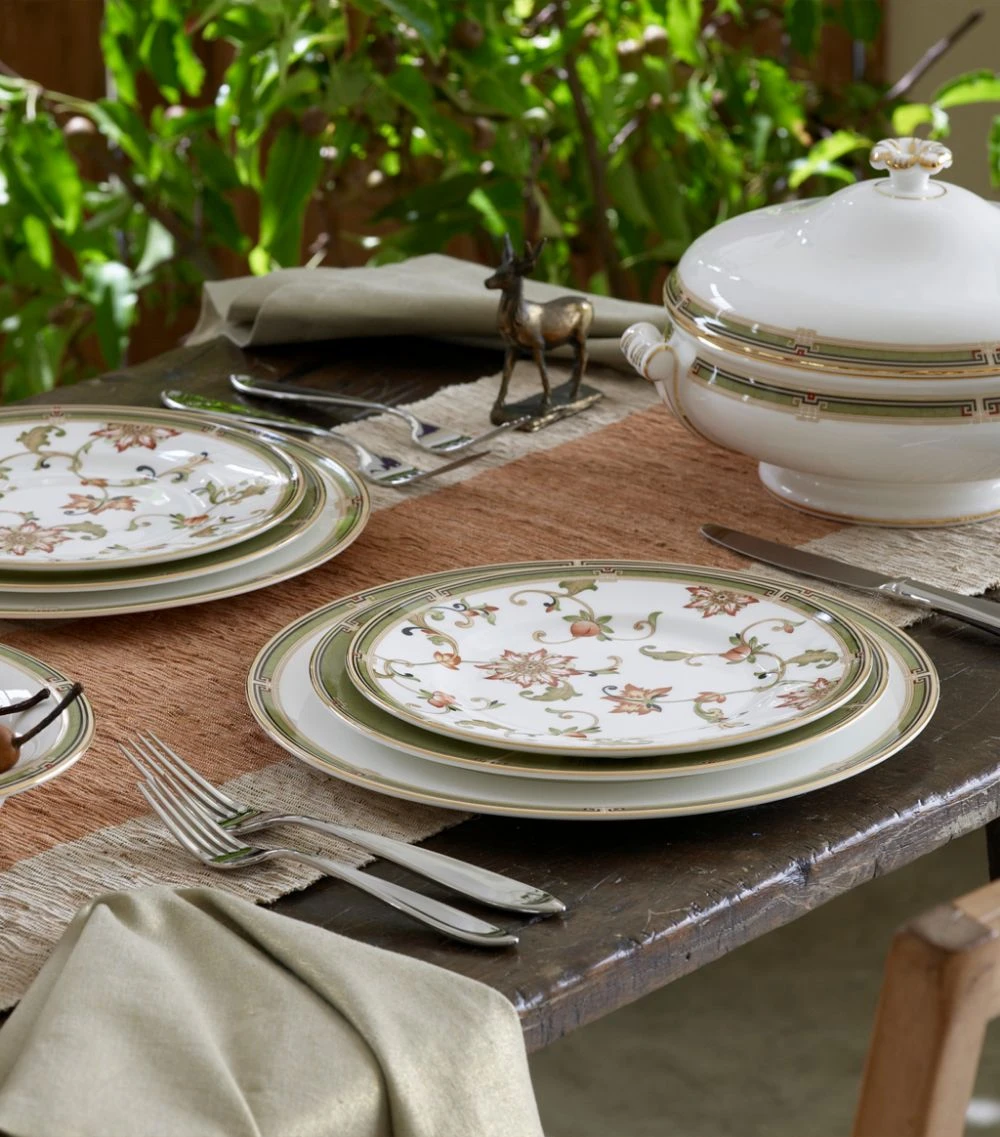 Wedgwood Oberon Plate (23cm) MULTI Plates - Image 2