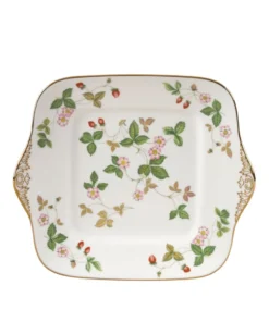 Wedgwood Wild Strawberry Bread And Butter Plate (27cm) MULTI Plates